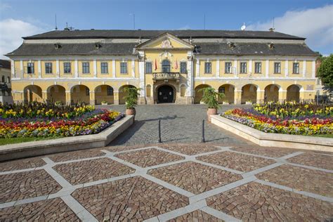 Esztergom Városháza