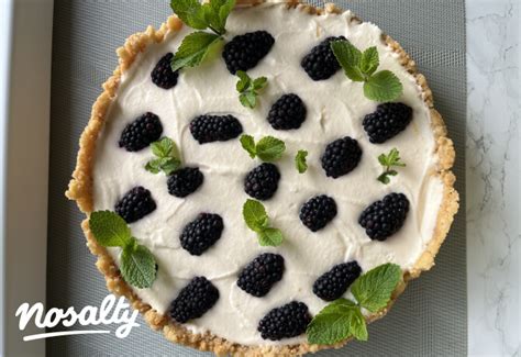 fehércsokoládés-szeder sajttorta