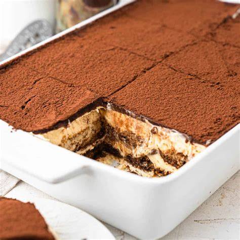 Tiramisu rétegezése