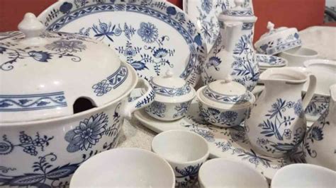 UNISET porcelán edények
