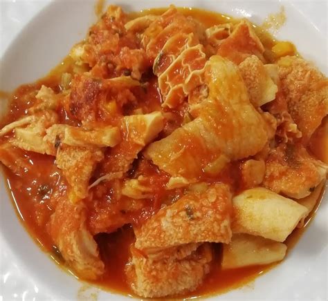 olasz trippa alla romana tálalása