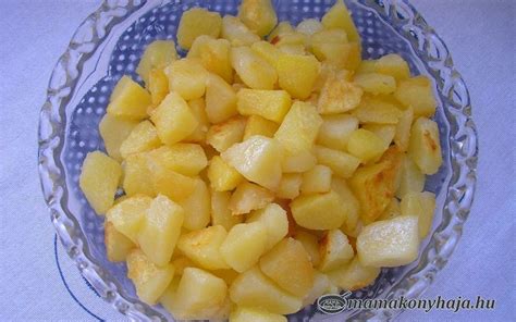 Libazsíron pirított burgonya serpenyőben