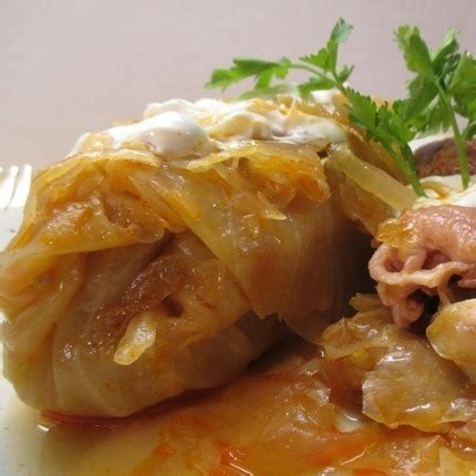 Töltött káposzta töltelék előkészítése