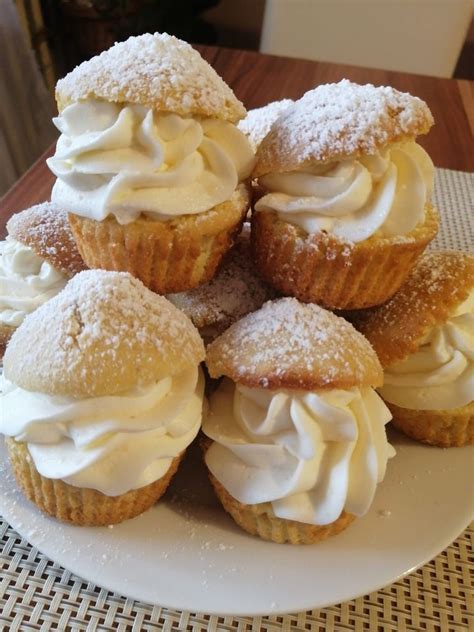 muffin tészta keverése tálban