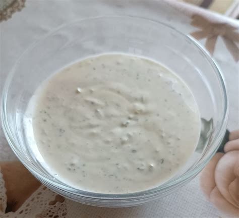 Krémes tzatziki házi készítésű gyros mellé
