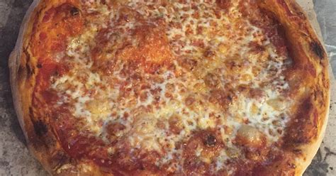 Frissen készített pizzatészta