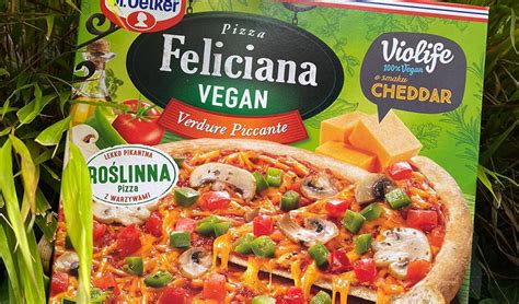 Dobozos pizza összetevői