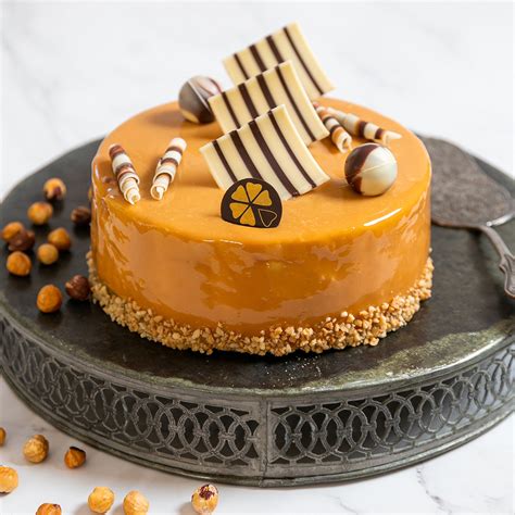 Mogyorós karamell torta