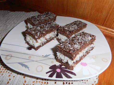 Kókuszos süti szelet