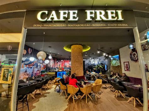 CAFE FREI logó és egy kávézó belső tere