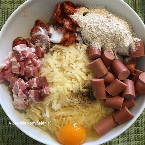 Hozzávalók a burgonyás pogácsához