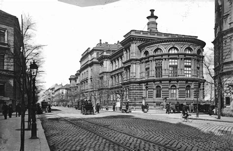 Budapesti utcakép a Rákóczi úton