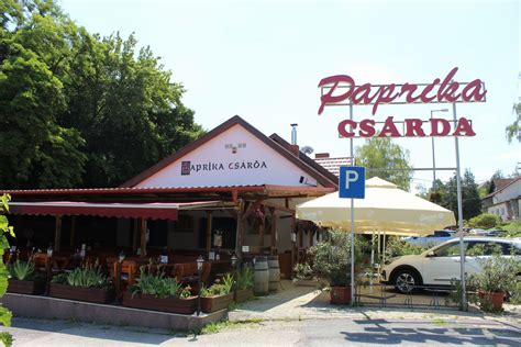Paprika Csárda bejárat