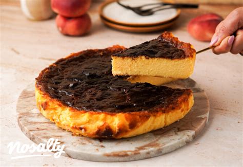 Baszk sajttorta a Félegyházi Pékség kínálatában
