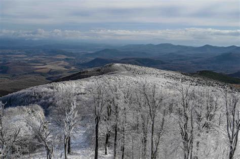 Panoráma a pilisi hegyekre Kesztölc mellől