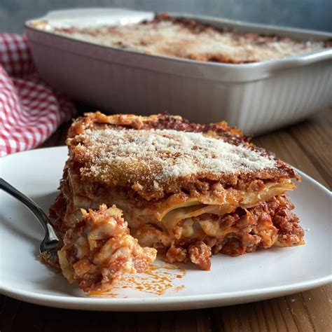 Lasagne ragu főzés közben