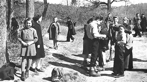 Társadalmi élet a Kádár-korszakban
