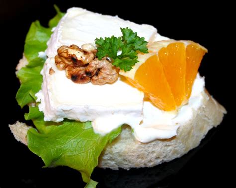 camembert szendvics