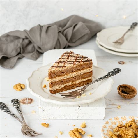 Paleo diókrémes torta szelet