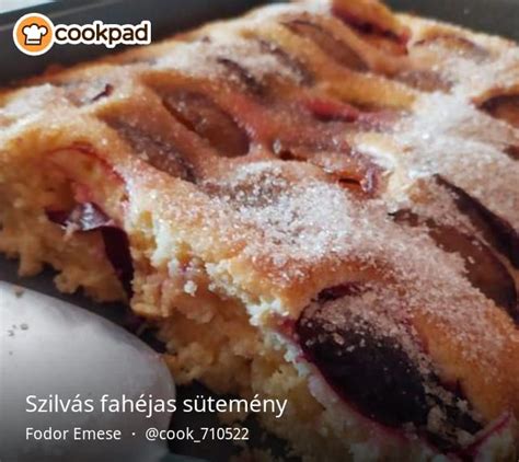 Frissen sült tönkölylisztes szilvás sütemény grillázzsal