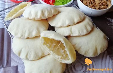 Kelesztett pita tészta gombócok
