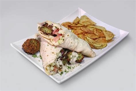 Különböző pita és laffa kenyerek