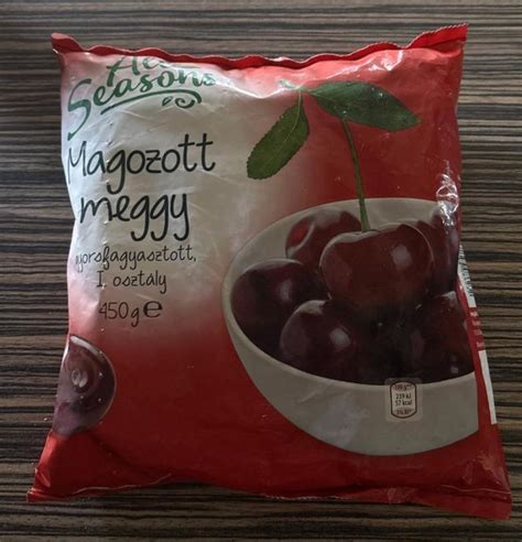 üvegekbe töltött meggy csatni