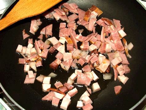 Gomba és sonka pirítása