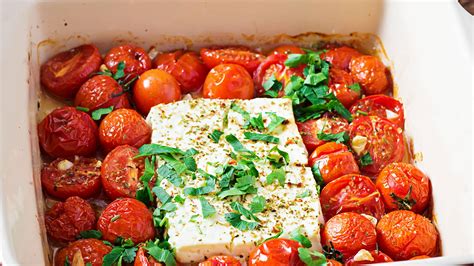 sült feta és paradicsom