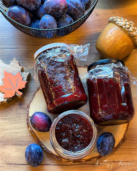 Rézüstben főtt szilvalekvár