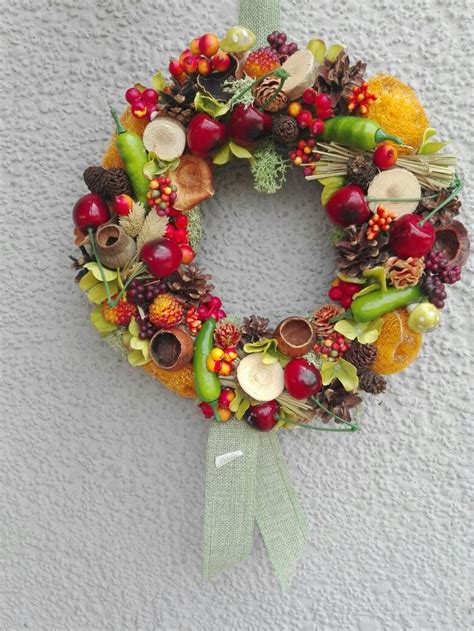 Gyümölcsös, zöldséges mézeskalács díszítve