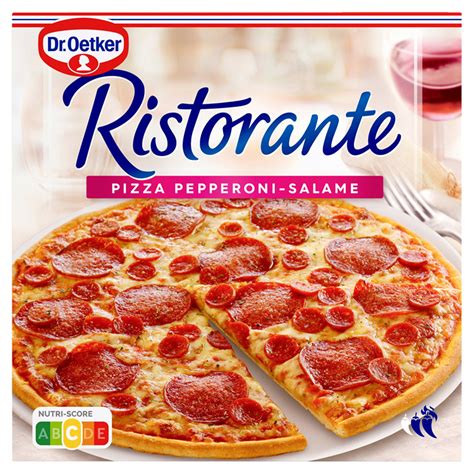 Dr. Oetker pizza termékek elrendezése egy fagyasztóban
