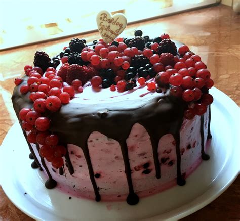Erdei gyümölcsös mascarpone torta