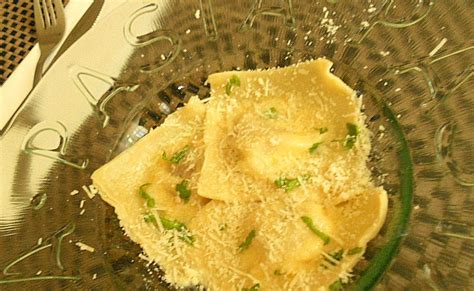 Sonkás ravioli töltelék