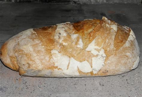 Hagyományos kemencében sült kenyér