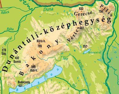 A Gerecse hegység térképe, jelölve a Kéktúra útvonalát