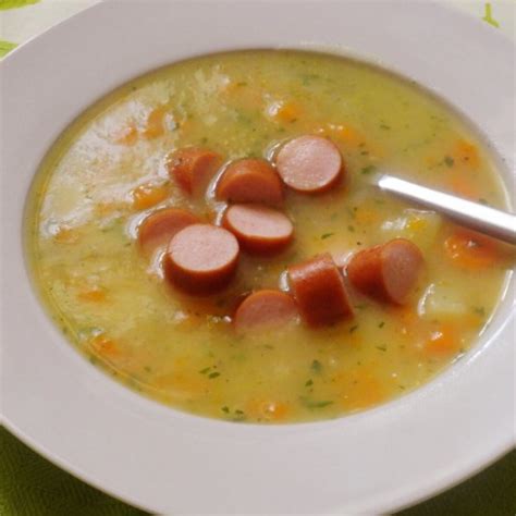 Póréhagymás burgonyaleves