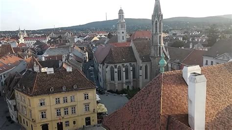 Sopron látképe a Tűztoronyból naplementekor