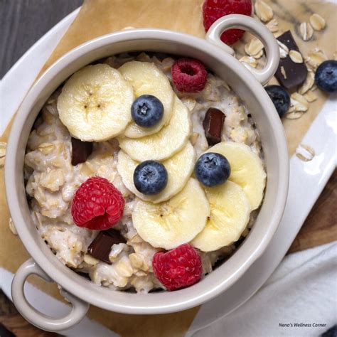 oatmeal and fruits