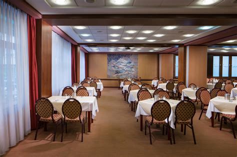 Hotel Benczúr belső udvara