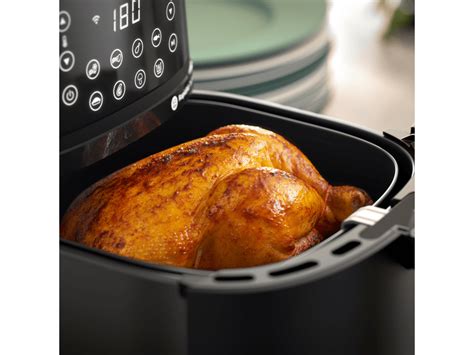 Forrólevegős sütő (airfryer) és a benne sült lángos