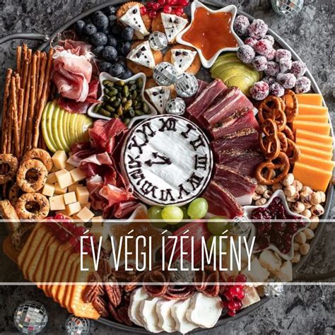 Különböző színű és állagú mártások egy gyűjteményben