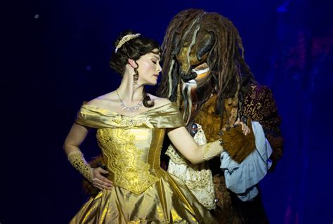 A Szépség és a Szörnyeteg musical előadás képe