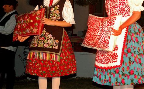 Buzsáki népviselet