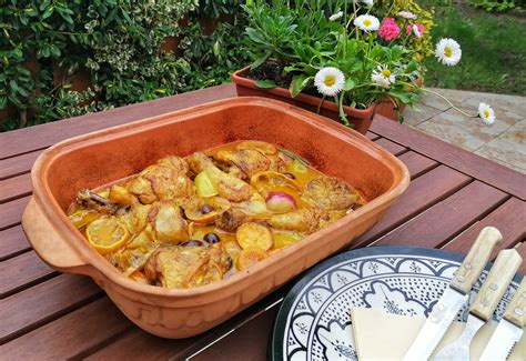 Citromos-olajbogyós csirke tagine