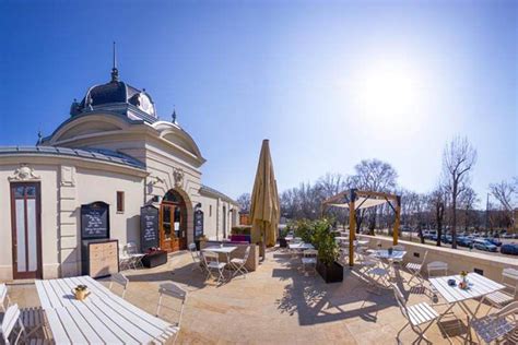 Városliget Café & Restaurant terasz