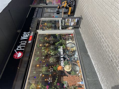 Viet Pho Bistro külső képe a Ráday utcán