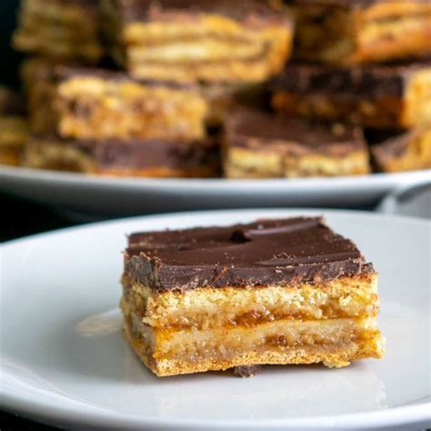 A zserbó változatos töltelékekkel is elkészíthető