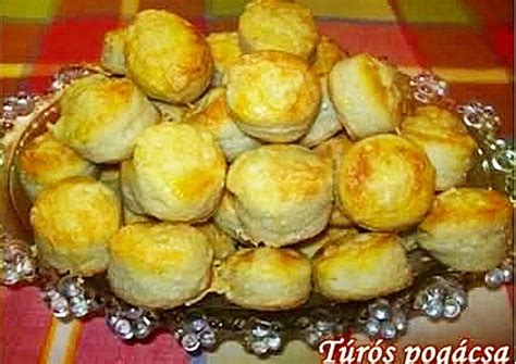 túrós-krumplis pogácsa