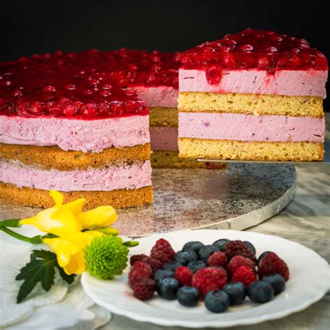 lisztmentes, diós-mandulás torta rétegei